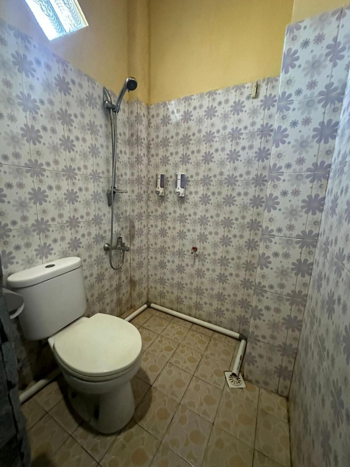 Sari Buana Bed & Breakfast Кута Екстериор снимка